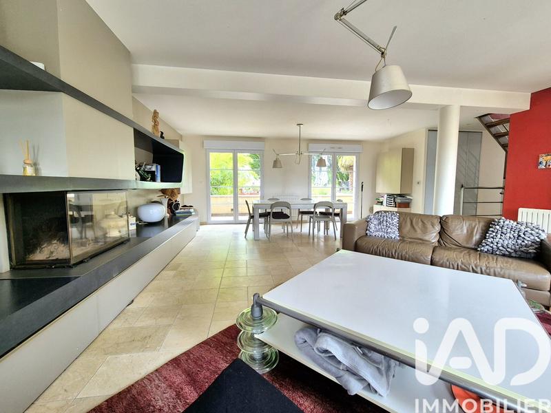 Maison - 147 m² - 6 pièces
