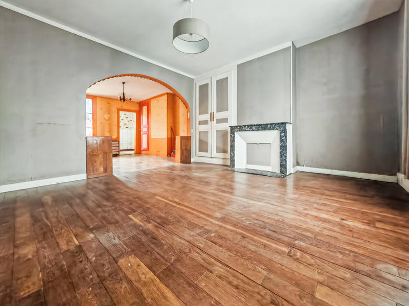 Maison - 94 m² - 5 pièces