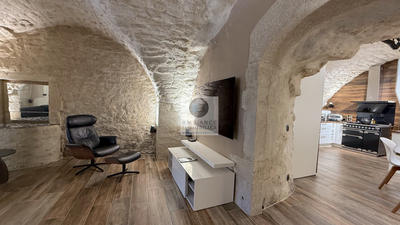 Maison - 219 m² - 6 pièces