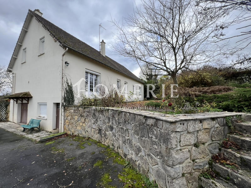 Maison - 172 m² - 8 pièces