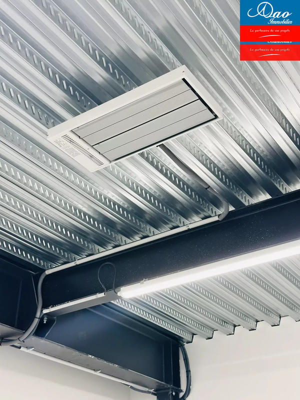 Local commercial - 700 m²