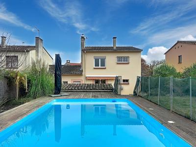 Maison - 110 m² - 5 pièces