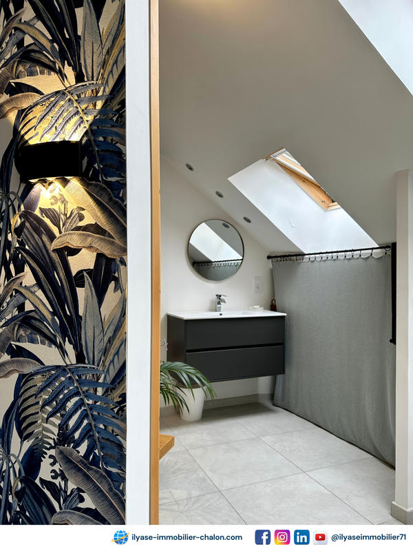 Appartement - 86 m² - 2 pièces