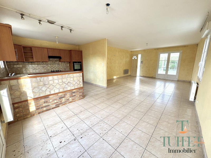 Maison - 105 m² - 5 pièces