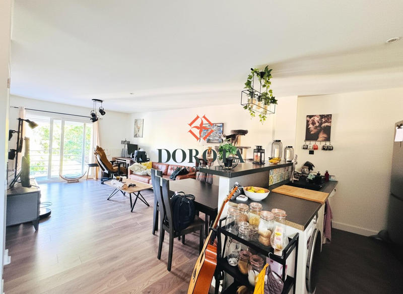 Duplex - 63 m² - 4 pièces