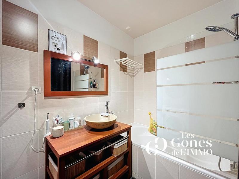 Appartement - 84 m² - 4 pièces