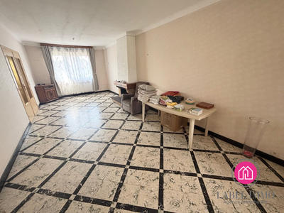 Maison - 150 m² - 8 pièces