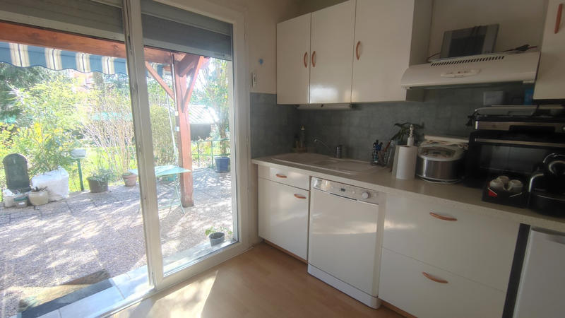 Maison - 230 m² - 6 pièces