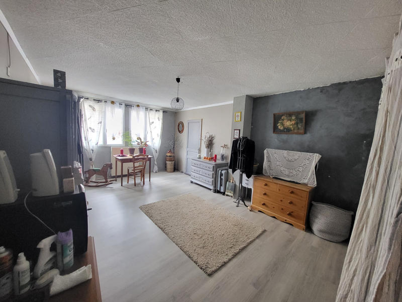 Maison - 122 m² - 6 pièces