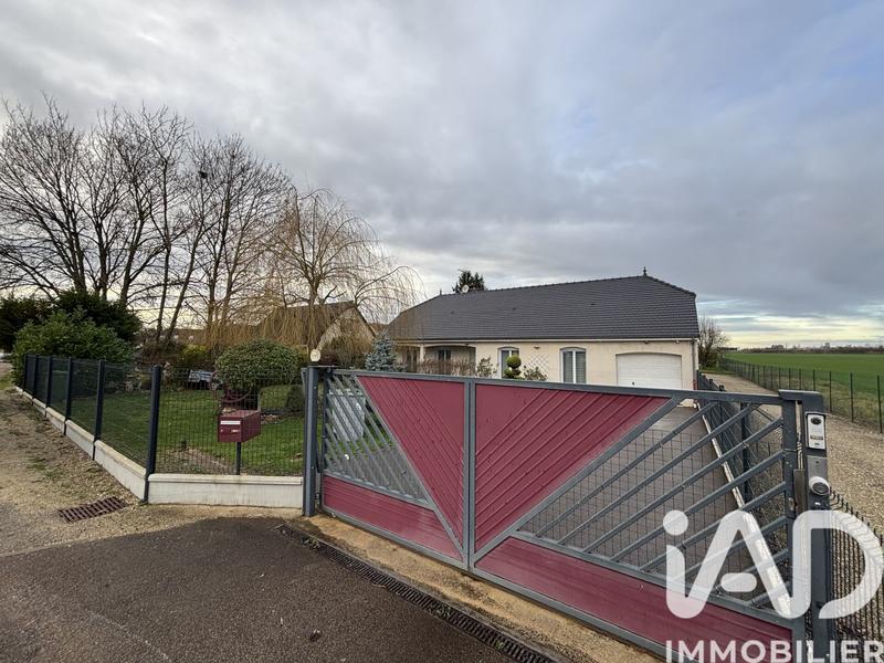 Maison - 98 m² - 4 pièces