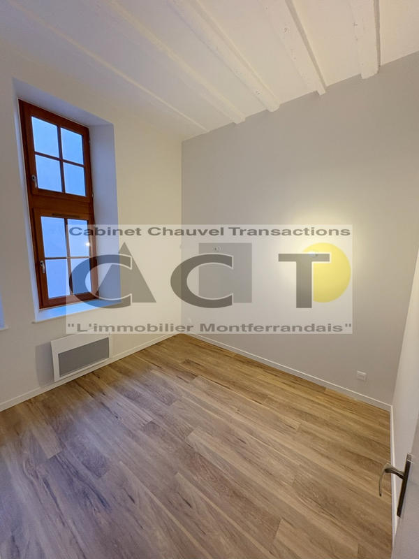 Duplex - 65 m² - 3 pièces