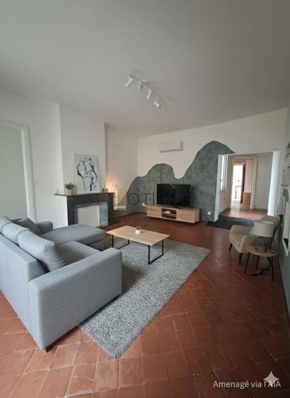 Appartement - 100 m² - 4 pièces