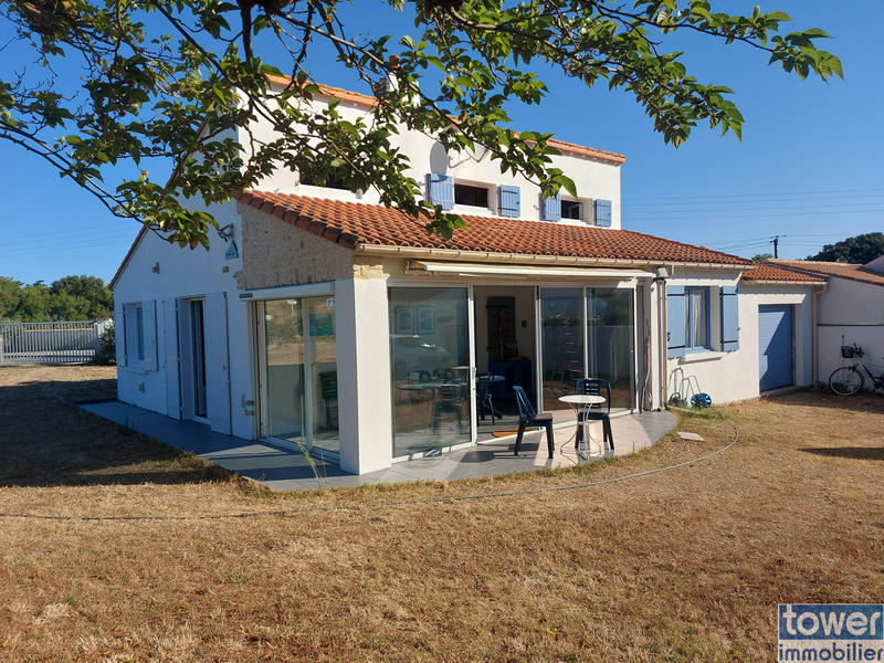 Maison - 120 m² - 6 pièces