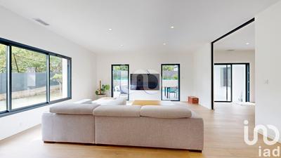 Maison - 158 m² - 4 pièces