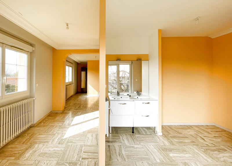 Maison - 170 m² - 5 pièces