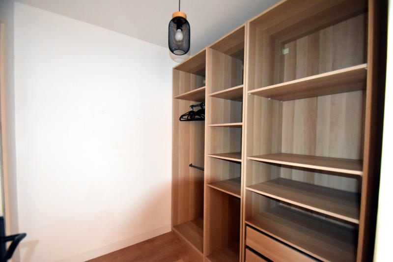 Appartement - 99 m² - 4 pièces