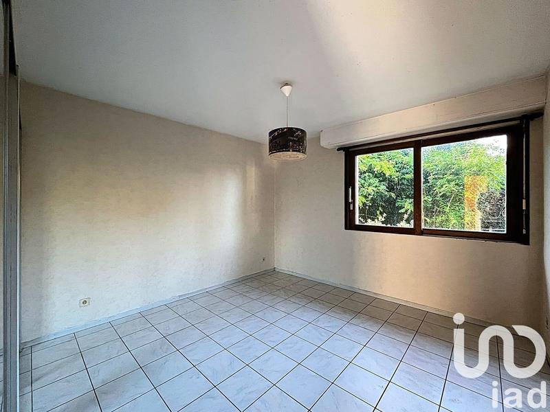 Maison - 260 m² - 5 pièces