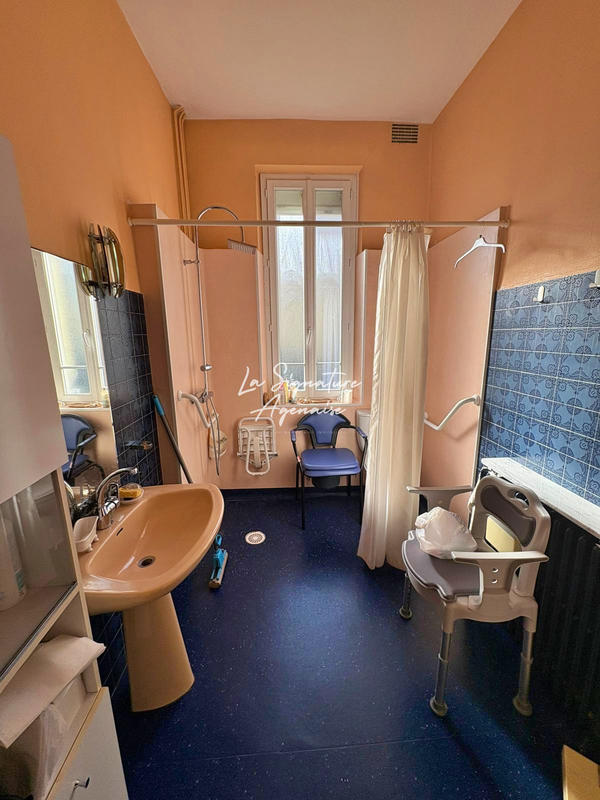 Maison - 185 m² - 6 pièces