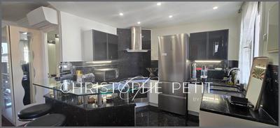 Appartement - 57 m² - 2 pièces