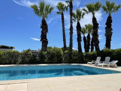 Appartement - 131 m² - 4 pièces