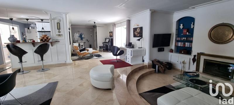 Maison - 170 m² - 5 pièces