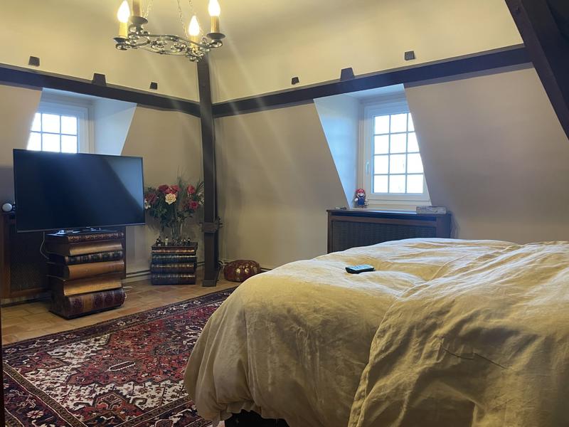 Maison - 225 m² - 8 pièces