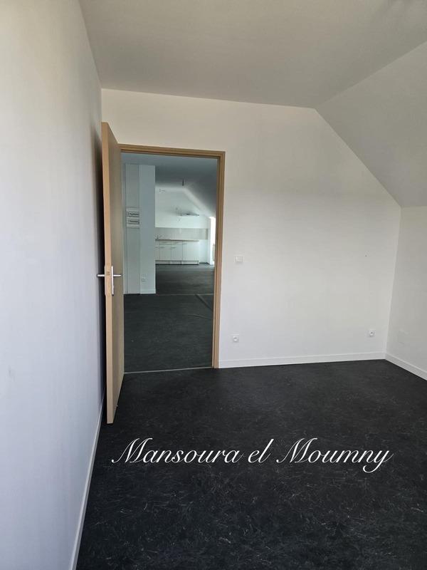 Maison - 209 m² - 8 pièces