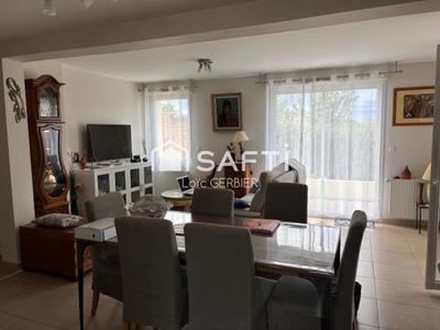 Maison - 114 m² - 5 pièces