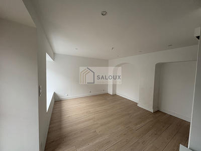 Local commercial - 21 m² - 1 pièce