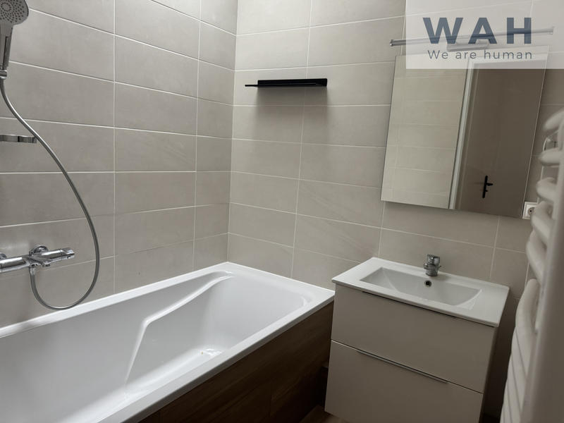 Maison de village - 94 m² - 4 pièces