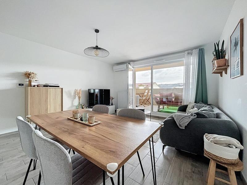 Appartement - 63 m² - 3 pièces