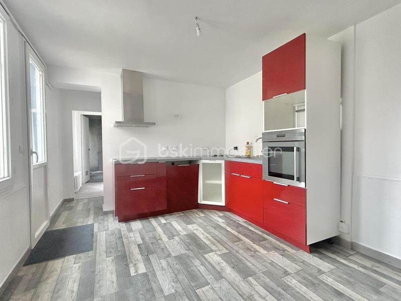 Maison - 157 m² - 8 pièces