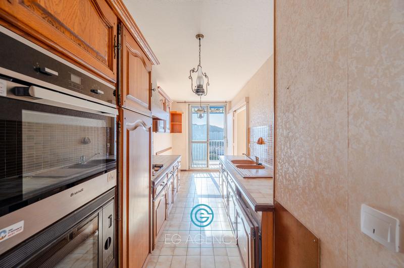 Appartement - 87 m² - 4 pièces