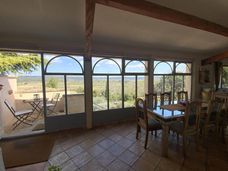 Maison - 205 m² - 6 pièces