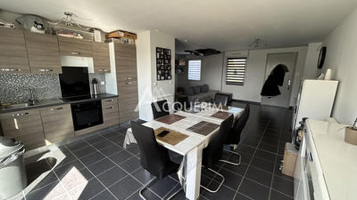 Maison - 70 m² - 3 pièces