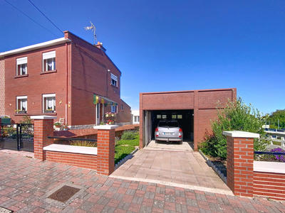 Maison - 85 m² - 6 pièces