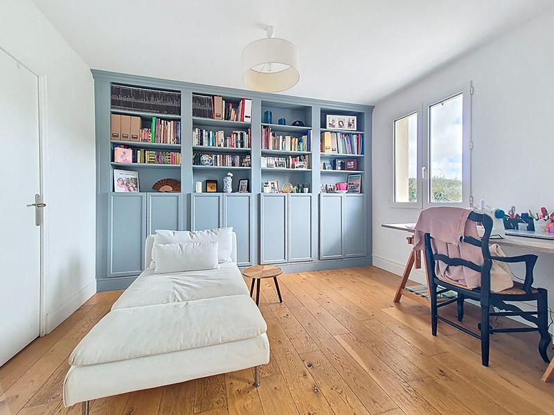 Maison - 140 m² - 8 pièces