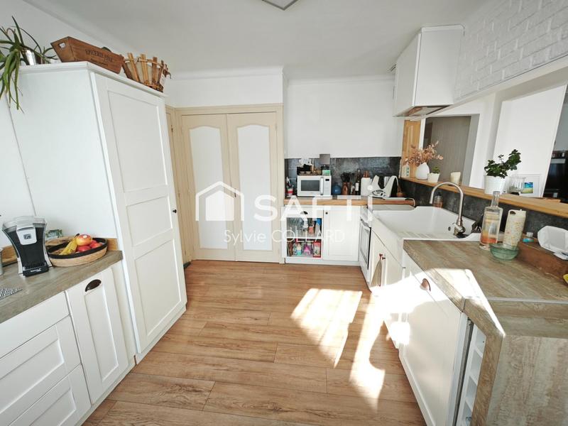 Maison - 83 m² - 4 pièces