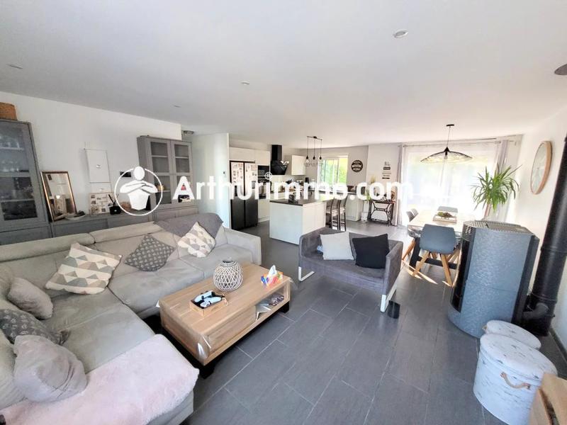 Maison - 122 m² - 5 pièces