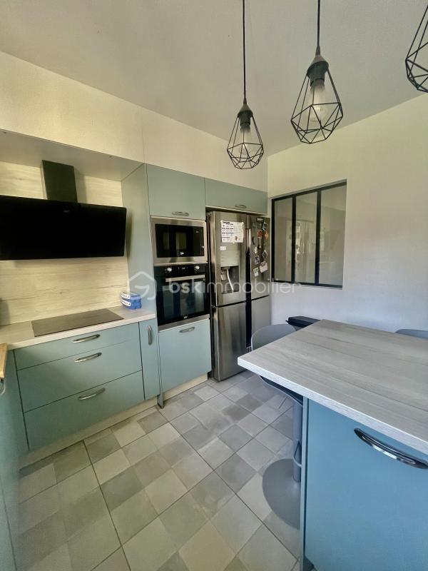 Maison - 159 m² - 7 pièces