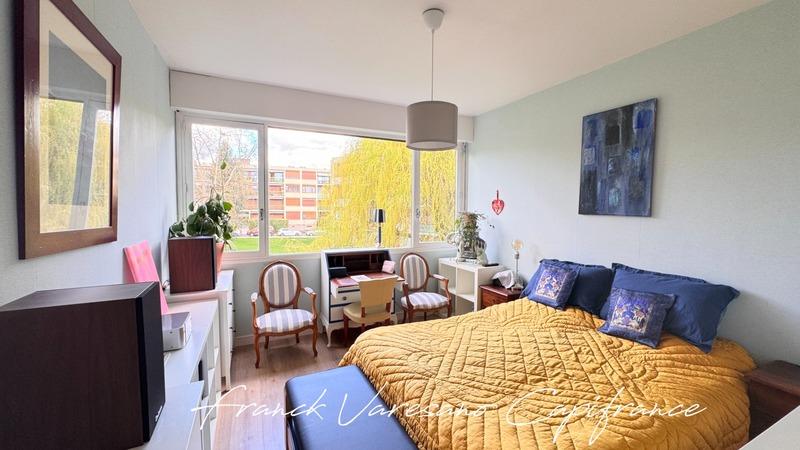 Appartement - 107 m² - 5 pièces