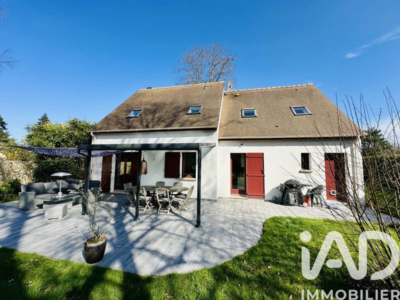 Maison - 143 m² - 7 pièces
