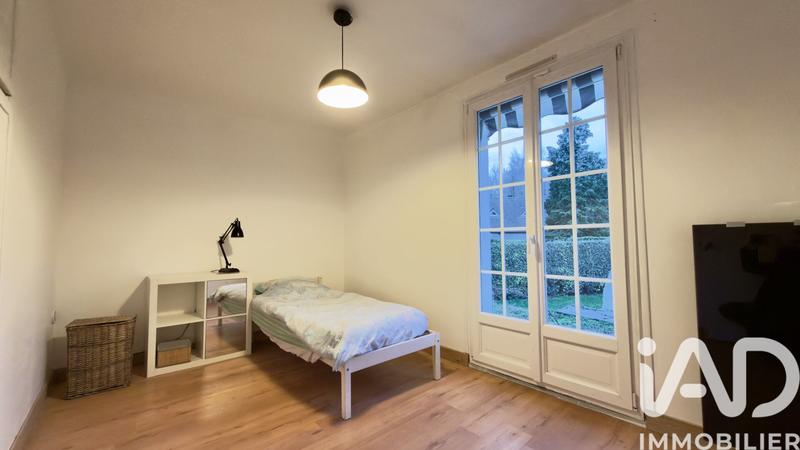 Maison - 235 m² - 7 pièces