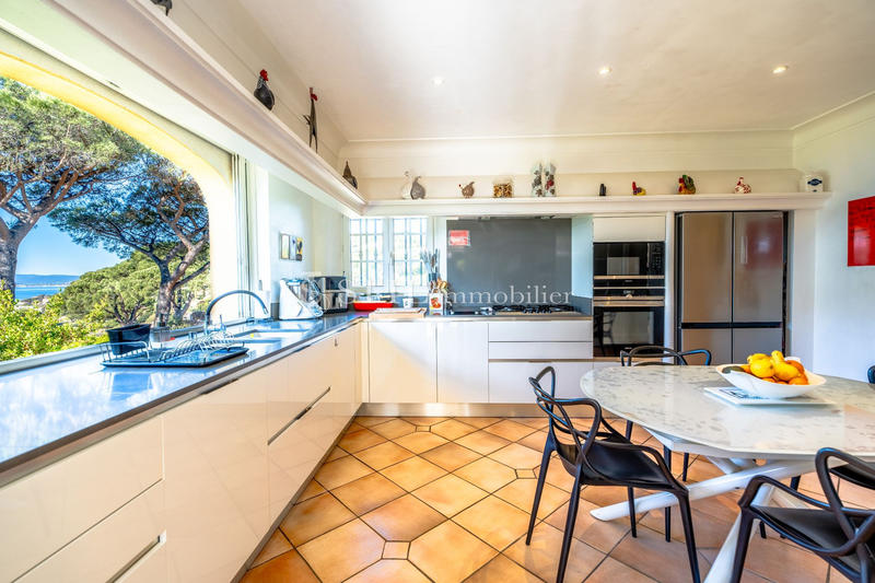 Villa - 203 m² - 7 pièces