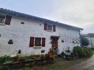 Immeuble - 271 m² - 9 pièces