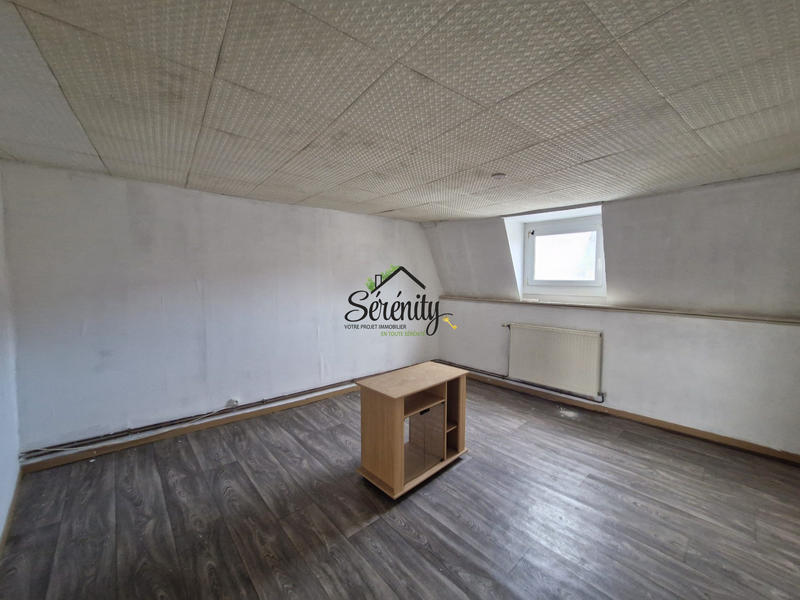 Maison - 85 m² - 5 pièces