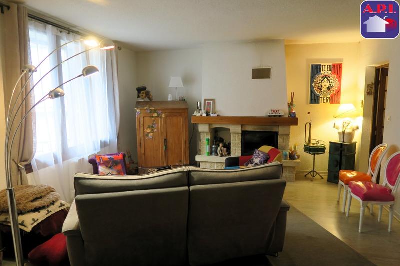 Maison de ville - 180 m² - 5 pièces