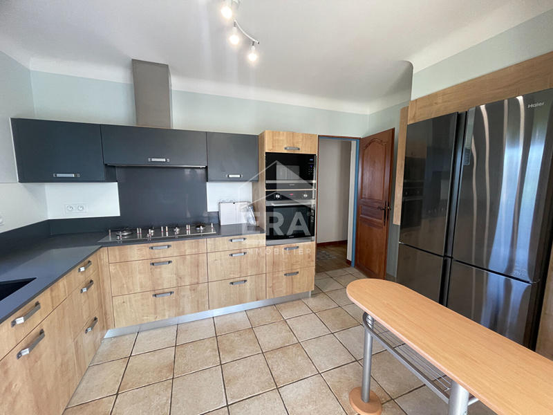 Maison - 145 m² - 7 pièces