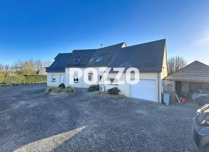 Maison - 196 m² - 8 pièces