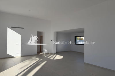 Villa - 111 m² - 4 pièces